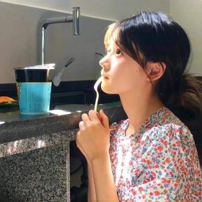 山村姐妹